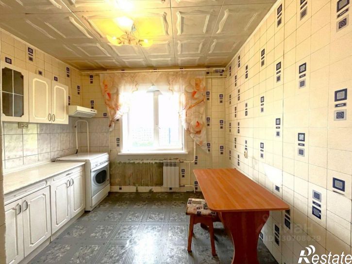 2-комн квартира Курган г, 6а мкр., 3