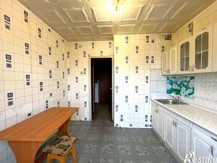 2-комн квартира Курган г, 6а мкр., 3