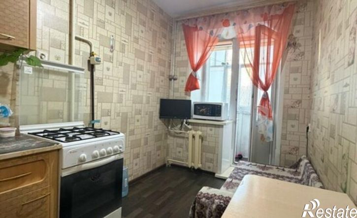 1-комн квартира жилой район Заозёрный, 6-й микрорайон, 30