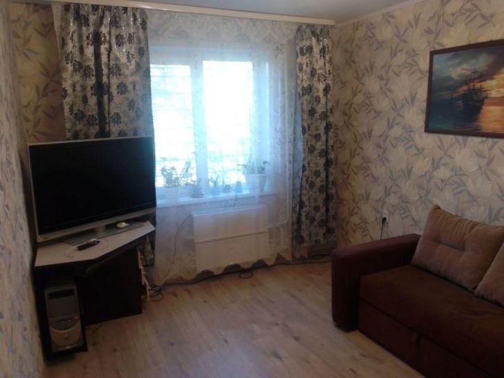 2-комн квартира Криволапова улица, 22