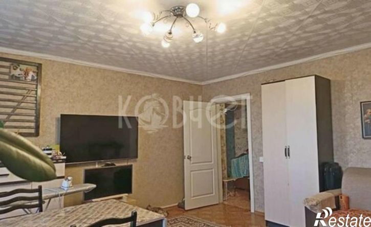 3-комн квартира жилой район Заозёрный, 11-й микрорайон, 5