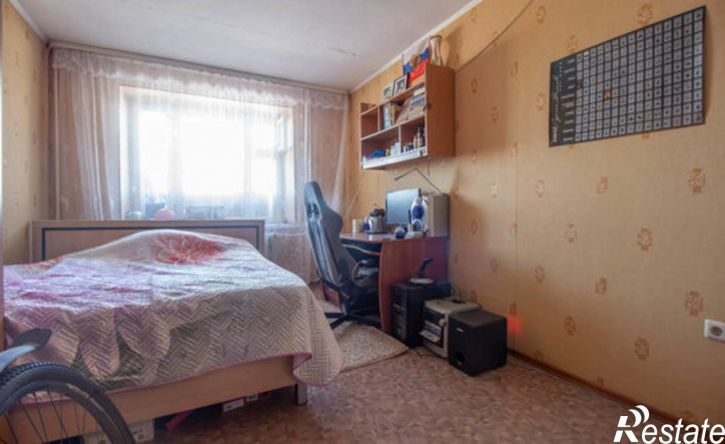3-комн квартира жилой район Заозёрный, 11-й микрорайон, 5