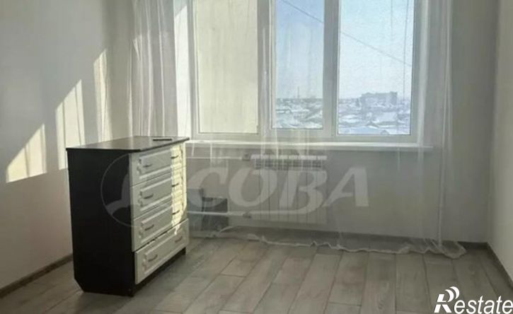 4-комн квартира улица Карбышева, 56Б,  д. 56Б