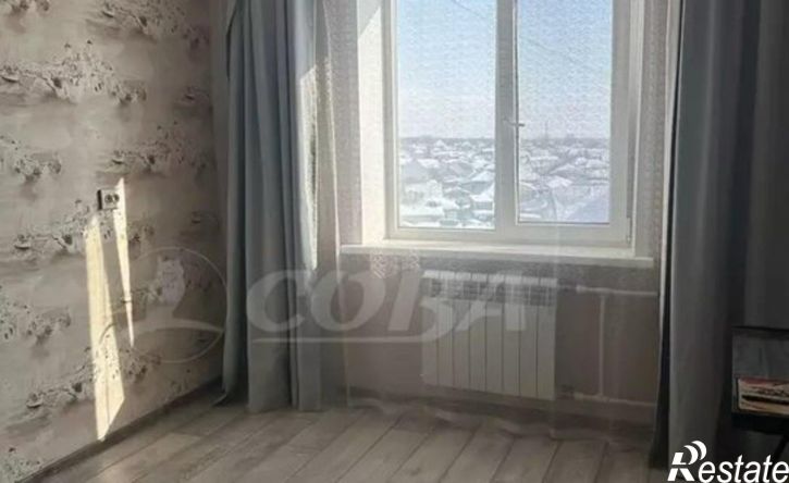4-комн квартира улица Карбышева, 56Б,  д. 56Б