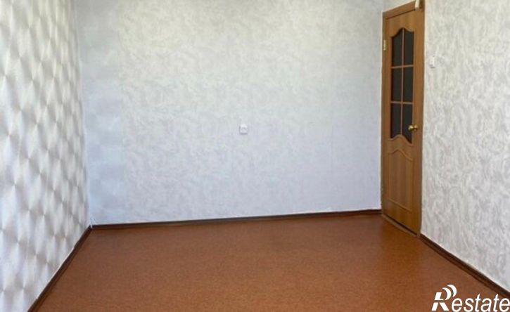 3-комн квартира жилой район Заозёрный, 6-й микрорайон, 15