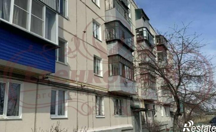 2-комн квартира ул Космонавтов, 2,  д. 2
