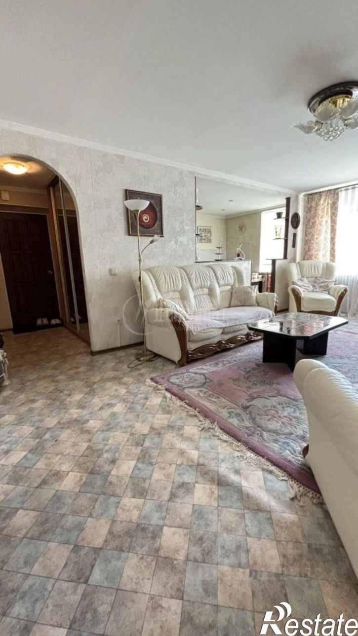 4-комн квартира улица Климова, 43,  д. 43