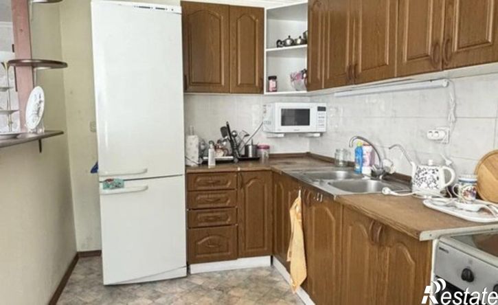 4-комн квартира улица Климова, 43,  д. 43