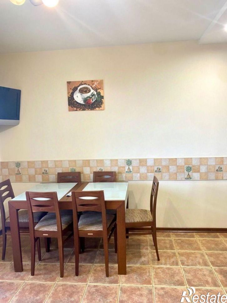 3-комн квартира улица Свердлова, 38,  д. 38