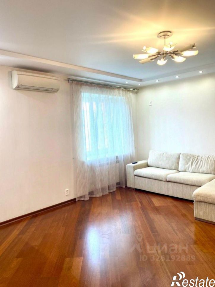 3-комн квартира улица Свердлова, 38,  д. 38