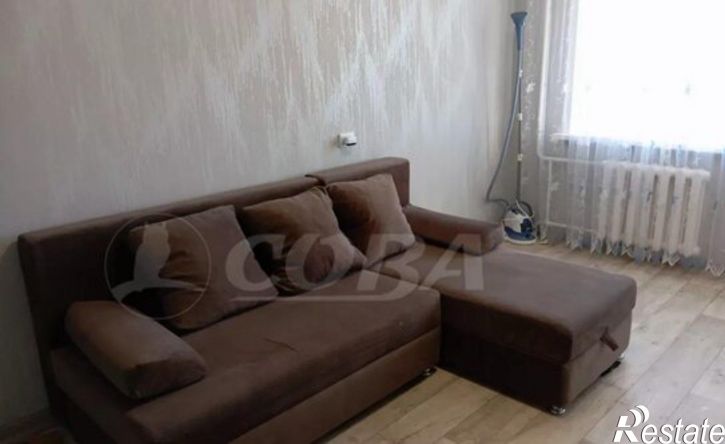 3-комн квартира проспект Конституции, 66,  д. 66