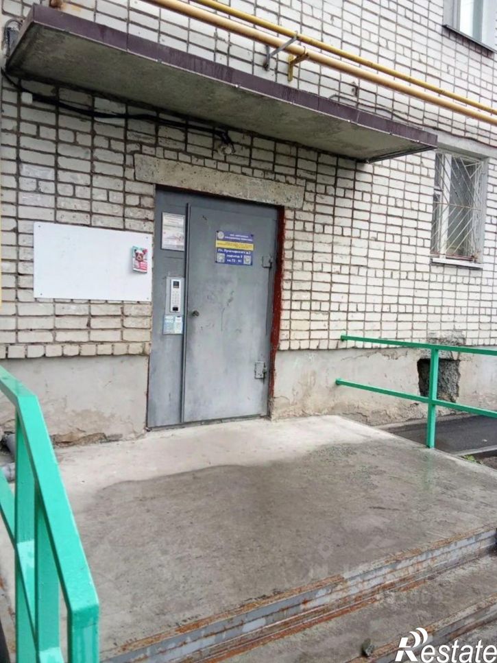 2-комн квартира улица Луначарского, 2,  д. 2