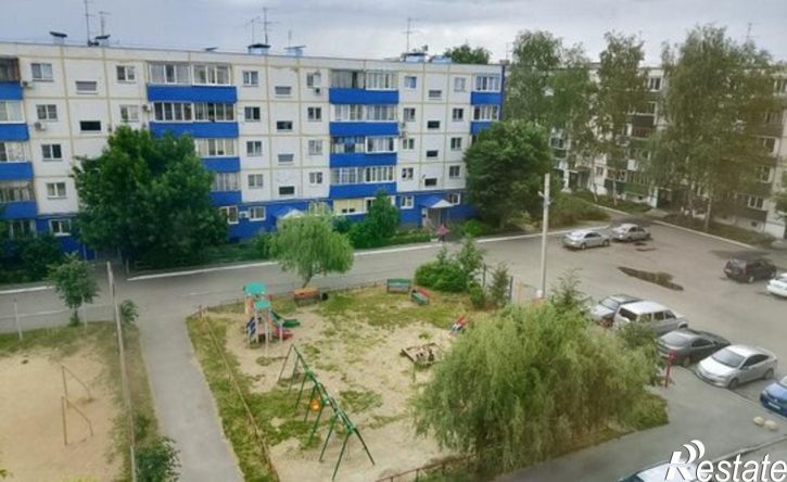 3-комн квартира ул Перова, 10,  д. 10