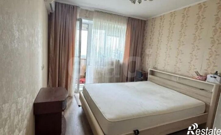 3-комн квартира жилой район Заозёрный, 6-й микрорайон, 3