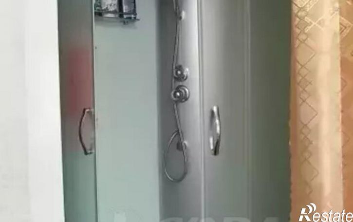 2-комн квартира проспект Конституции, 65,  д. 65