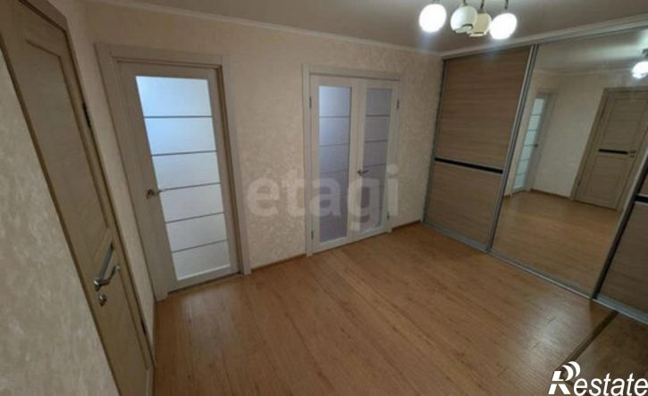 1-комн квартира улица Бурова-Петрова, 62,  д. 62
