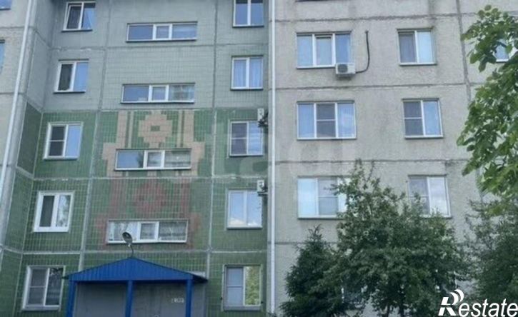3-комн квартира жилой район Заозёрный, 6-й микрорайон, 14