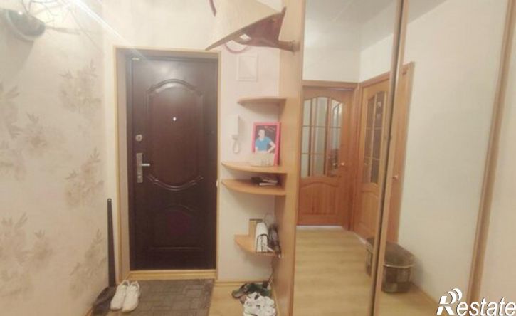 3-комн квартира улица Анфиногенова, 5,  д. 5