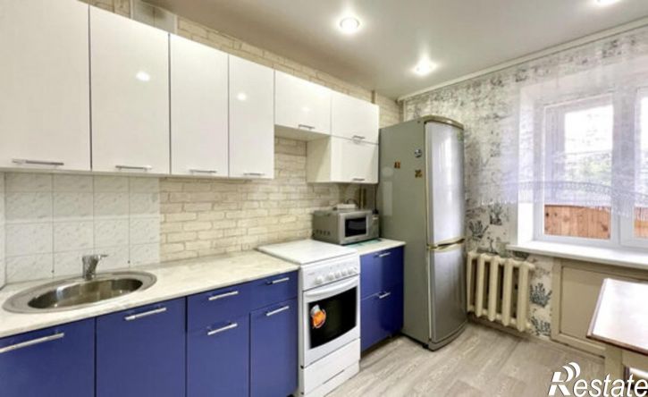 1-комн квартира улица Бурова-Петрова, 12,  д. 12