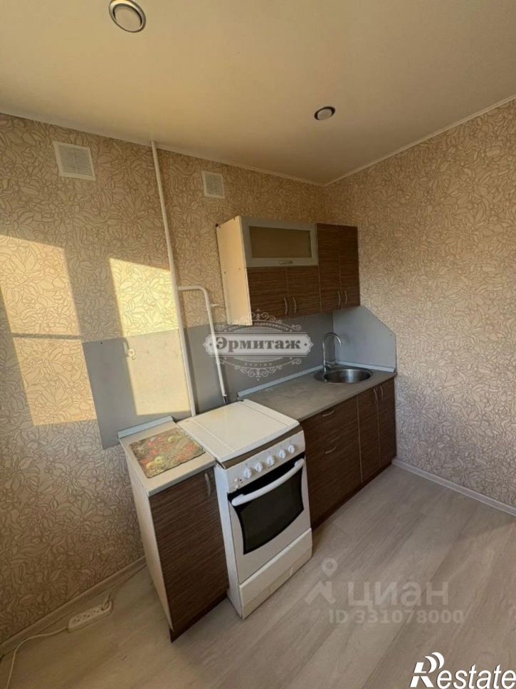 2-комн квартира пр-кт Конституции, 46,  д. 46