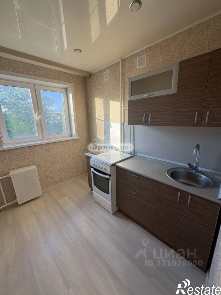 2-комн квартира пр-кт Конституции, 46,  д. 46