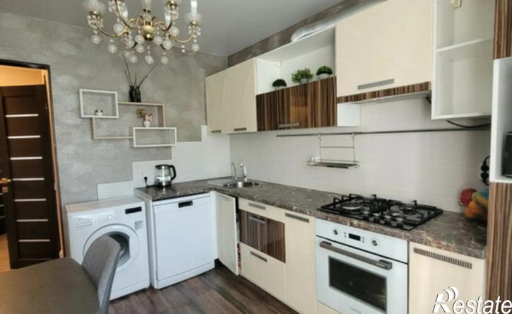 2-комн квартира жилой район Заозёрный, микрорайон 6А, 15к4