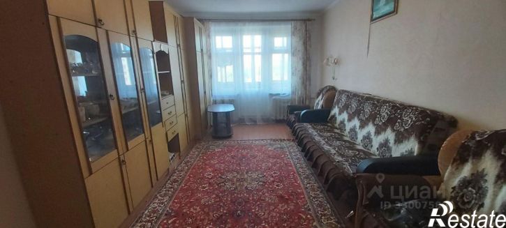 2-комн квартира пр-кт Конституции, 49,  д. 49