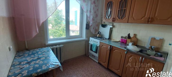 2-комн квартира пр-кт Конституции, 49,  д. 49