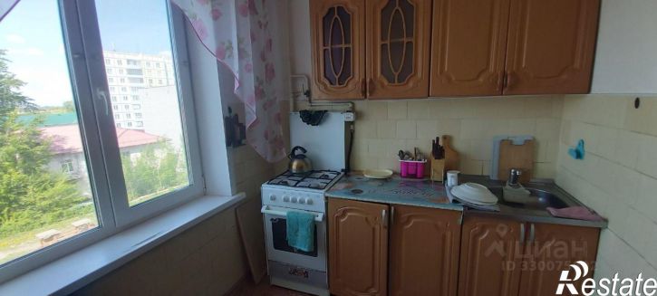 2-комн квартира пр-кт Конституции, 49,  д. 49