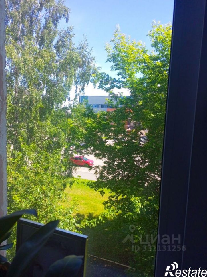 2-комн квартира жилой район Заозёрный, 1-й микрорайон, 33