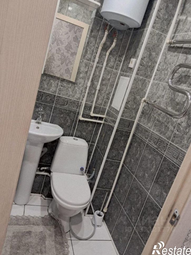 1-комн квартира улица Бурова-Петрова, 14,  д. 14