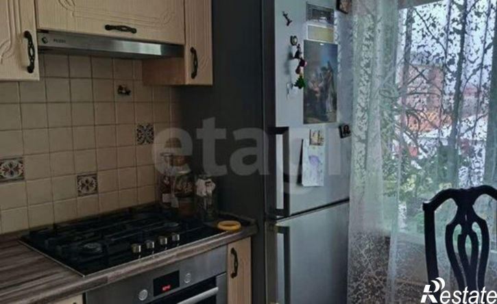 2-комн квартира улица Красина, 52,  д. 52