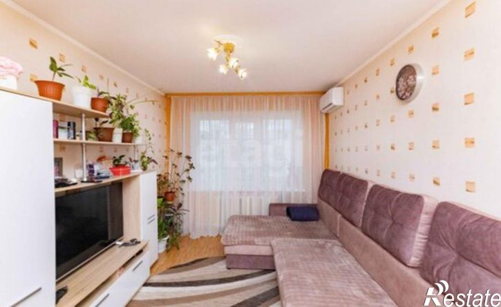 3-комн квартира жилой район Заозёрный, 3-й микрорайон, 23