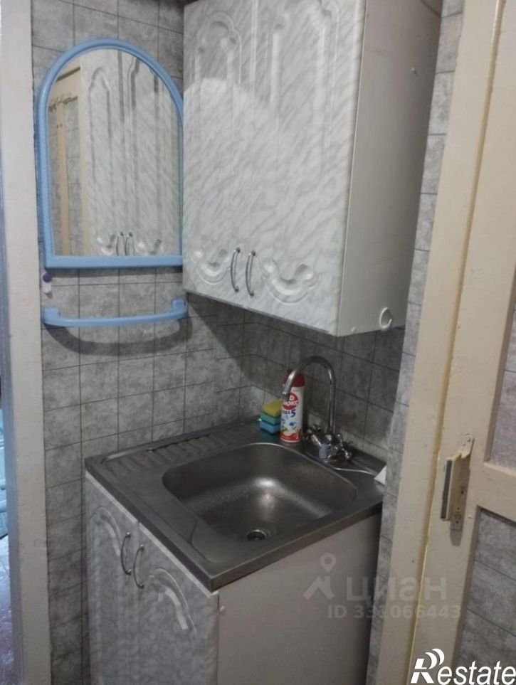 1-комн квартира пр-кт Конституции, 65,  д. 65