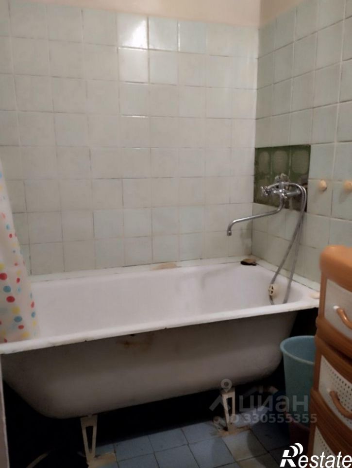 3-комн квартира пр-кт Конституции, 66,  д. 66