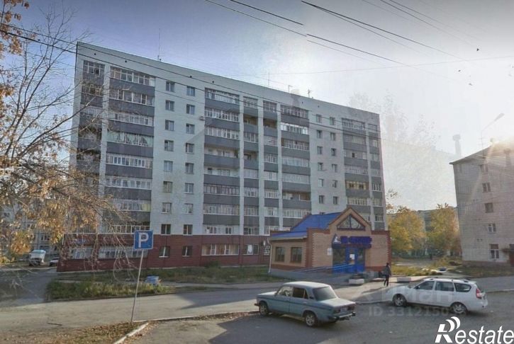 3-комн квартира улица Карбышева, 44Б,  д. 44Б