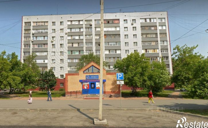 3-комн квартира улица Карбышева, 44Б,  д. 44Б