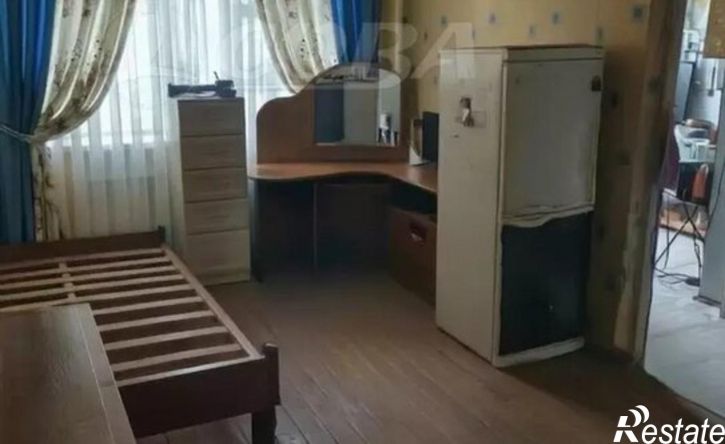 3-комн квартира проспект Конституции, 57,  д. 57