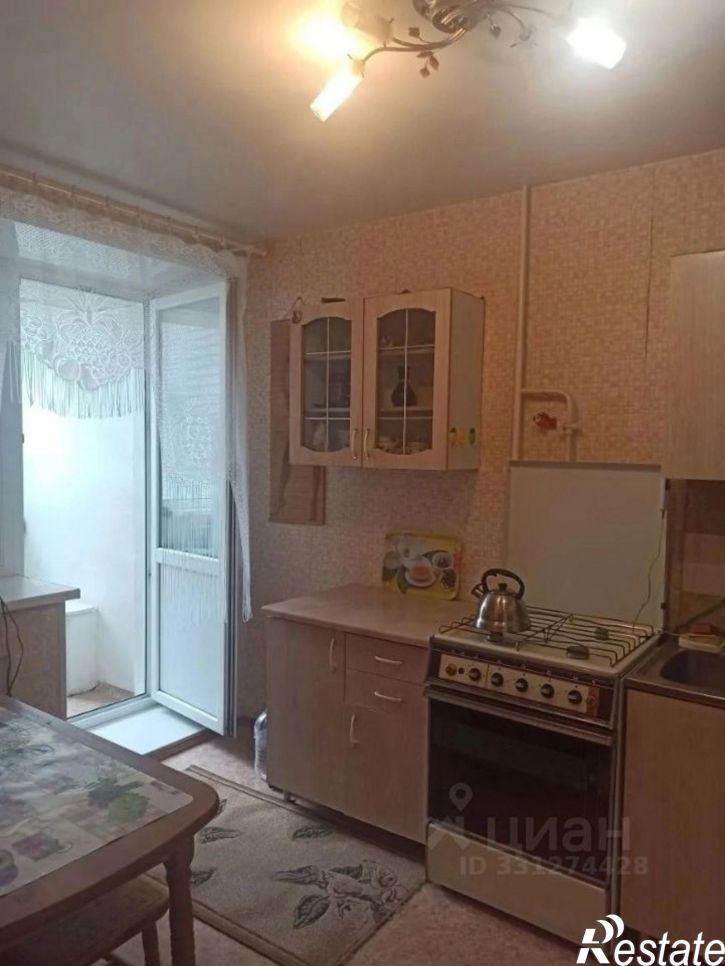 2-комн квартира жилой район Заозёрный, 3-й микрорайон, 31