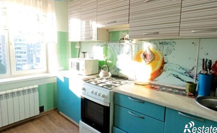 3-комн квартира жилой район Заозёрный, 6-й микрорайон, 3