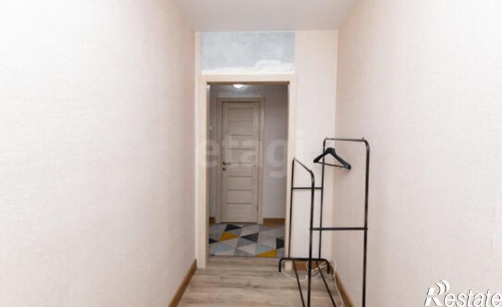 1-комн квартира жилой район Заозёрный, 7-й микрорайон, 10
