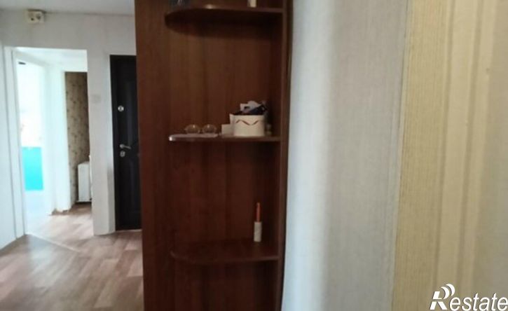 3-комн квартира жилой район Заозёрный, 6-й микрорайон, 3