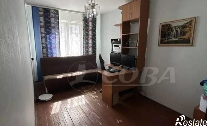 3-комн квартира проспект Конституции, 40,  д. 40