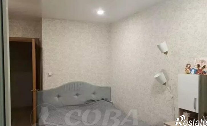 3-комн квартира жилой район Заозёрный, 3-й микрорайон, 8