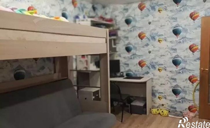 3-комн квартира жилой район Заозёрный, 3-й микрорайон, 8