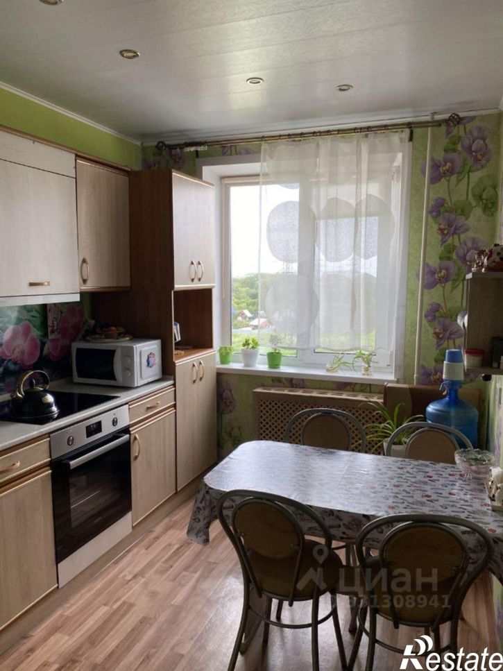 3-комн квартира улица Глинки, 20,  д. 20