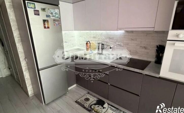 2-комн квартира улица Луначарского, 102,  д. 102