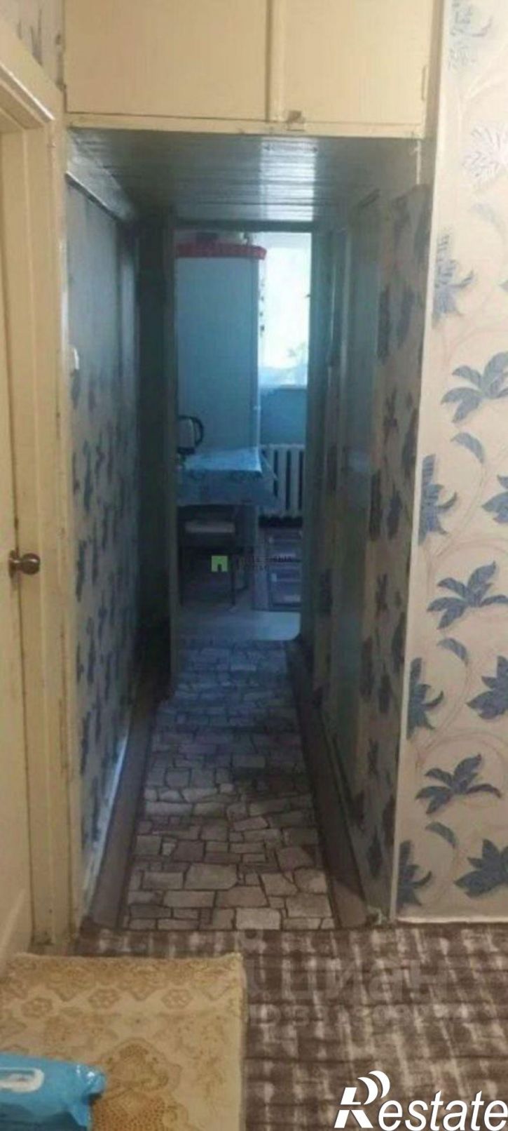 3-комн квартира пр-кт Конституции, 50,  д. 50