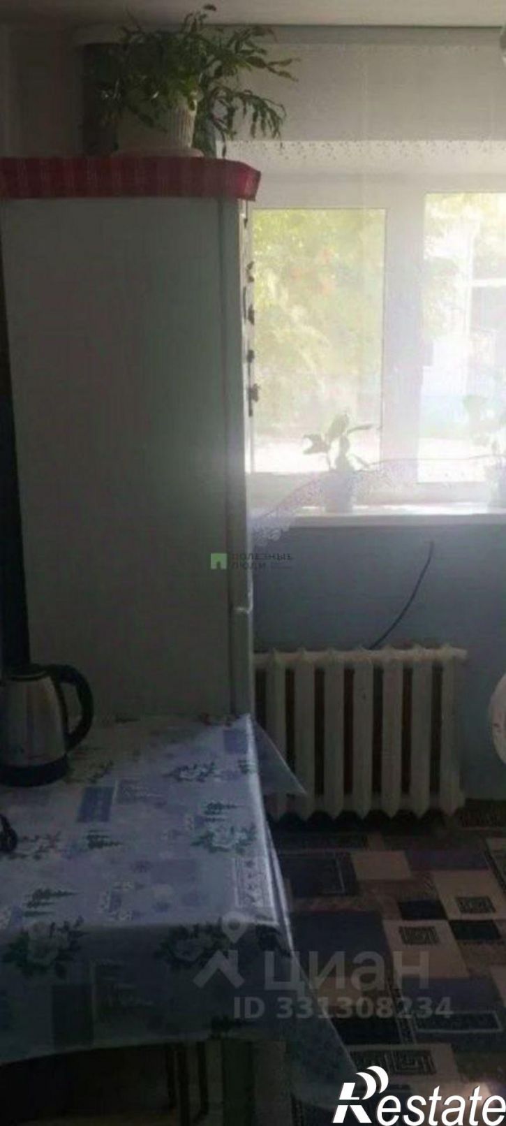 3-комн квартира пр-кт Конституции, 50,  д. 50