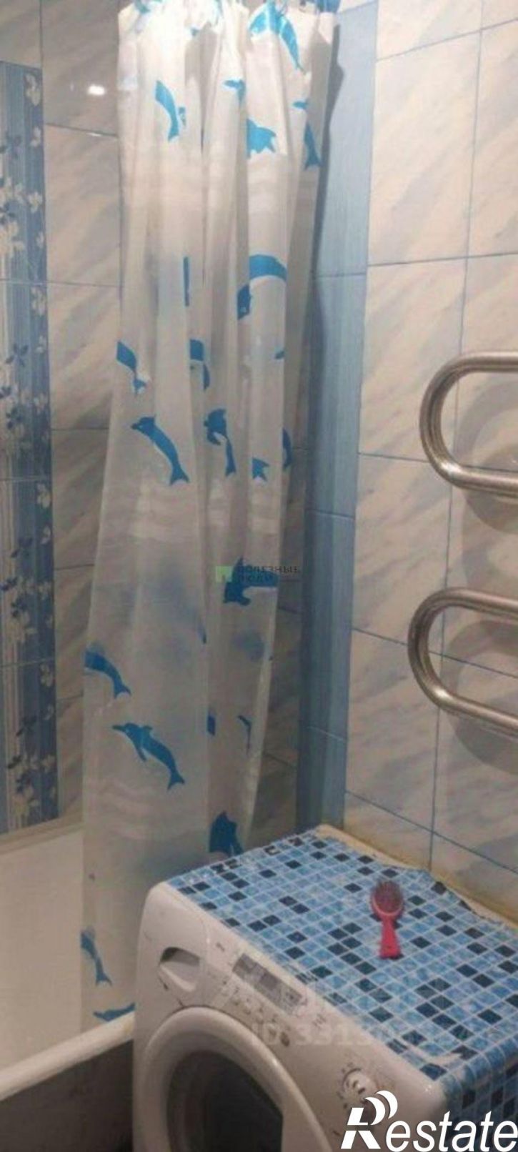3-комн квартира пр-кт Конституции, 50,  д. 50